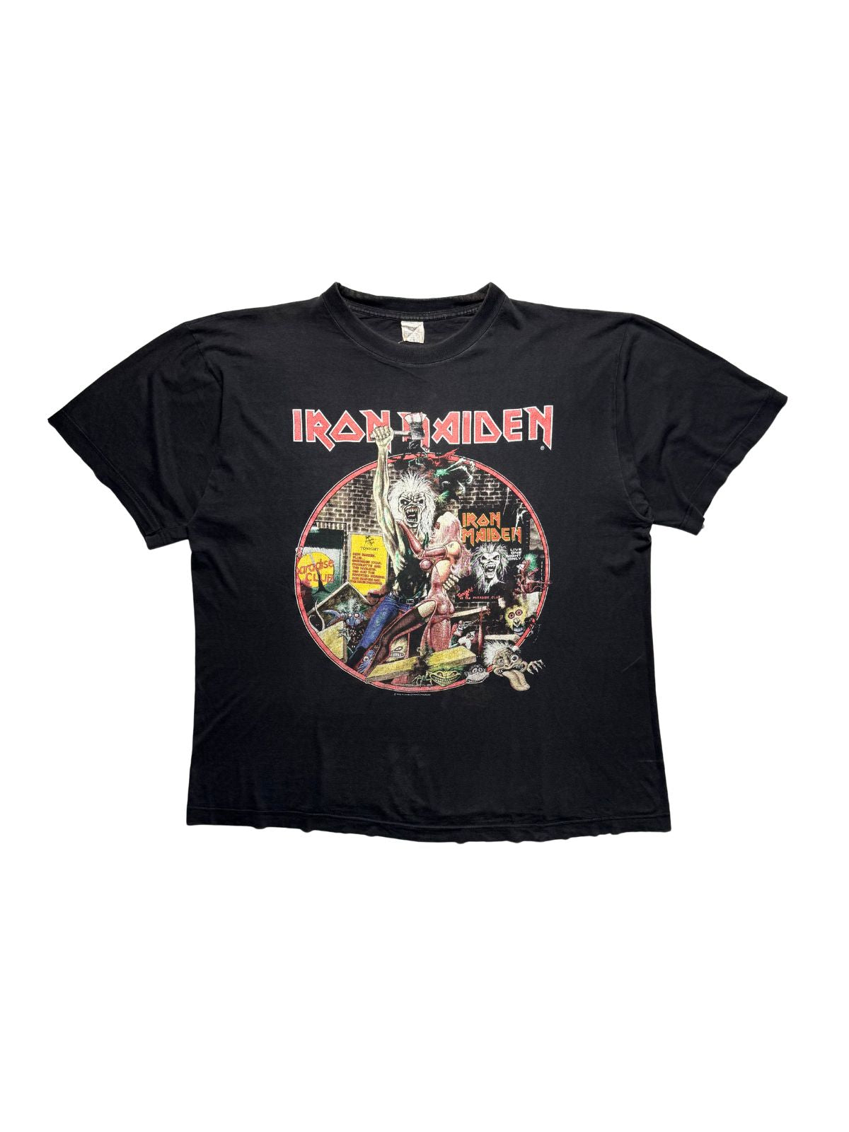 Originales schwarzes Vintage Iron Maiden T-Shirt von 1990 zur Single „Bring Your Daughter... To The Slaughter“ in der vorderen Gesamtansicht. Heavy-Metal-Bandshirt mit kreisförmigem Eddie-Artwork.