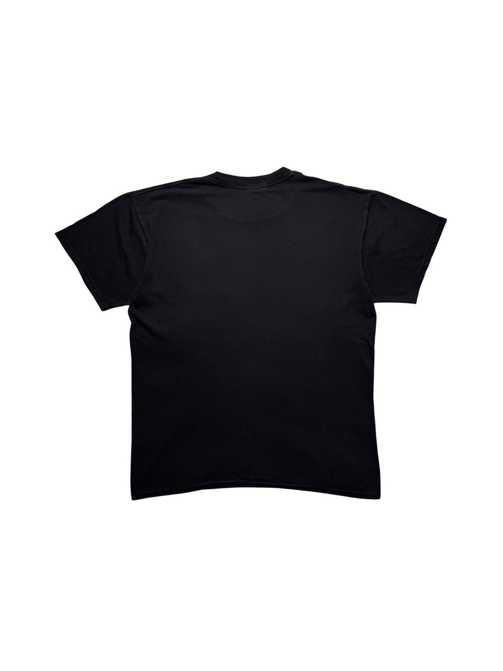 Rückseite des schwarzen 2000er-Jahre Massive Attack Shirts in der unbedruckten Gesamtansicht.