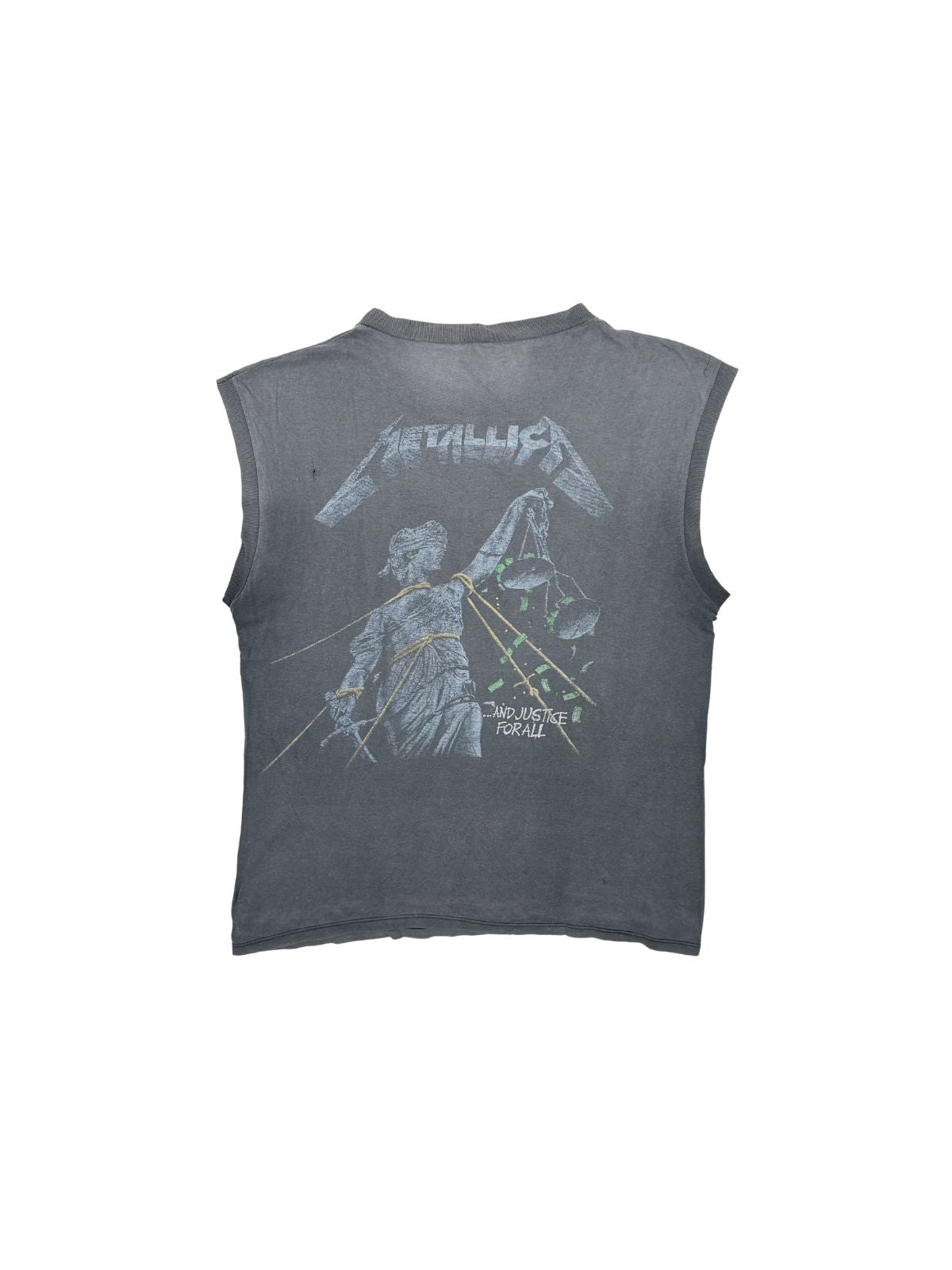 Rückansicht des Metallica Tank Tops; zeigt das ikonische „Lady Justice“-Artwork mit dem Albumtitel „...And Justice for All“ in verwaschenem Siebdruck auf der Rückseite.